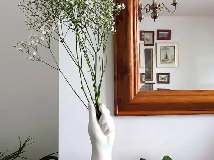 Hand Me The Flowers